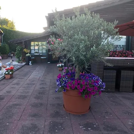 1000qm, Westerwaelder Landhaustraum Stahlhofen