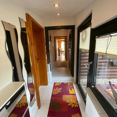 1000qm, Westerwaelder Landhaustraum Apartment Stahlhofen