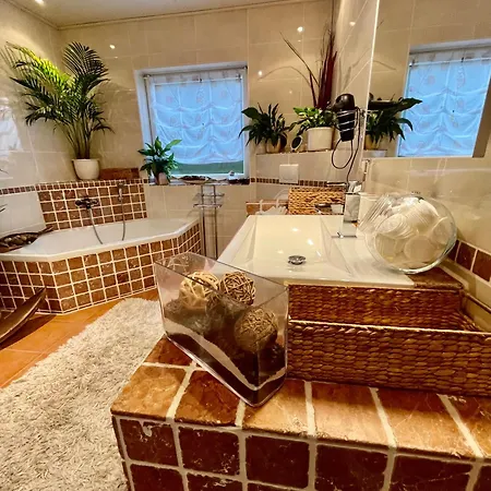 Apartamento 1000qm, Westerwaelder Landhaustraum Stahlhofen